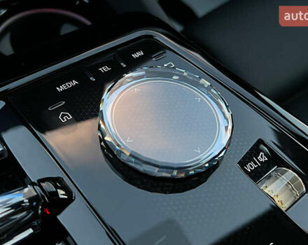 Черный БМВ i5, объемом двигателя 0 л и пробегом 32 тыс. км за 57000 $, фото 19 на Automoto.ua