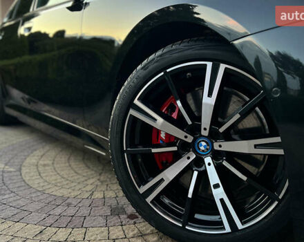 Черный БМВ i5, объемом двигателя 0 л и пробегом 32 тыс. км за 57000 $, фото 33 на Automoto.ua