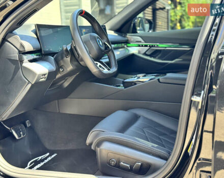 Чорний БМВ i5, об'ємом двигуна 0 л та пробігом 10 тис. км за 61900 $, фото 26 на Automoto.ua