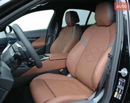 Чорний БМВ i5, об'ємом двигуна 0 л та пробігом 1 тис. км за 83836 $, фото 3 на Automoto.ua