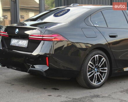Черный БМВ i5, объемом двигателя 0 л и пробегом 1 тыс. км за 69700 $, фото 6 на Automoto.ua