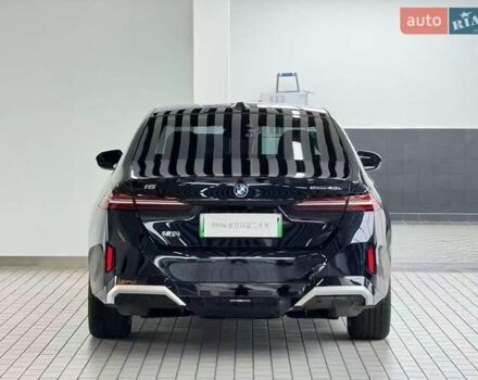 БМВ i5 2025 в Кропивницком (Кировограде) на Automoto.ua Черный БМВ i5, объемом двигателя 0 л и пробегом 3 тыс. км за 49899 $, фото 4 на Automoto.ua
