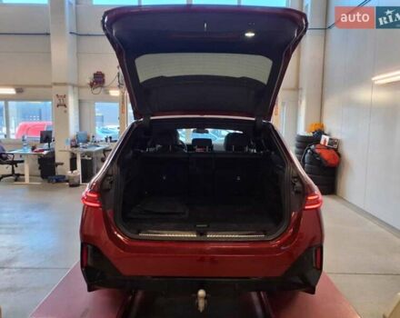 Красный БМВ i5, объемом двигателя 0 л и пробегом 24 тыс. км за 59500 $, фото 2 на Automoto.ua