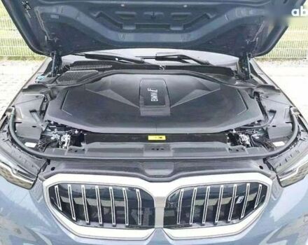 БМВ i5, объемом двигателя 0 л и пробегом 13 тыс. км за 41500 $, фото 4 на Automoto.ua