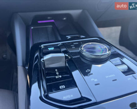 БМВ i5, объемом двигателя 0 л и пробегом 5 тыс. км за 61000 $, фото 23 на Automoto.ua