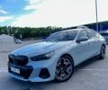 Серый БМВ i5, объемом двигателя 0 л и пробегом 32 тыс. км за 53500 $, фото 1 на Automoto.ua
