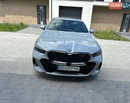 Серый БМВ i5, объемом двигателя 0 л и пробегом 8 тыс. км за 56900 $, фото 11 на Automoto.ua