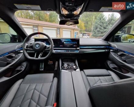 БМВ i5 2023 в Днепре (Днепропетровске) на Automoto.ua Серый БМВ i5, объемом двигателя 0 л и пробегом 9 тыс. км за 81900 $, фото 33 на Automoto.ua