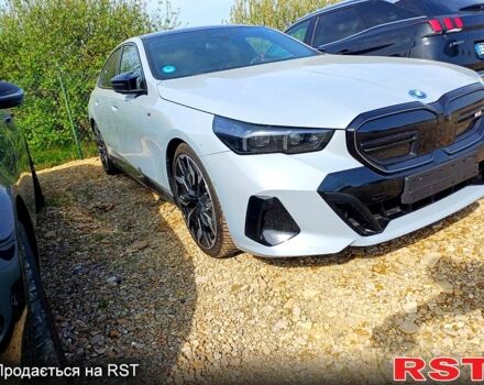 Сірий БМВ i5, об'ємом двигуна 0.44 л та пробігом 29 тис. км за 80000 $, фото 2 на Automoto.ua