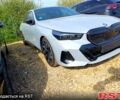 Сірий БМВ i5, об'ємом двигуна 0.44 л та пробігом 29 тис. км за 80000 $, фото 2 на Automoto.ua