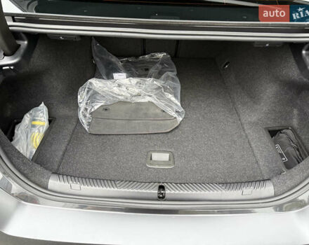 Сірий БМВ i5, об'ємом двигуна 0 л та пробігом 22 тис. км за 64000 $, фото 21 на Automoto.ua