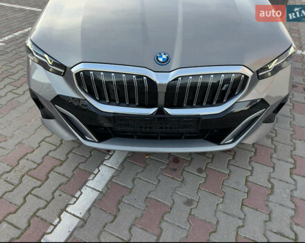 Сірий БМВ i5, об'ємом двигуна 0 л та пробігом 16 тис. км за 48500 $, фото 12 на Automoto.ua