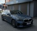 Серый БМВ i5, объемом двигателя 0 л и пробегом 30 тыс. км за 46999 $, фото 1 на Automoto.ua