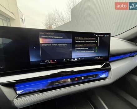 Сірий БМВ i5, об'ємом двигуна 0 л та пробігом 18 тис. км за 59500 $, фото 34 на Automoto.ua