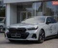 Серый БМВ i5, объемом двигателя 0 л и пробегом 1 тыс. км за 88121 $, фото 1 на Automoto.ua