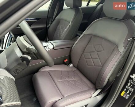 Серый БМВ i5, объемом двигателя 0 л и пробегом 5 тыс. км за 98929 $, фото 11 на Automoto.ua