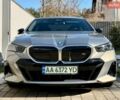 Серый БМВ i5, объемом двигателя 0 л и пробегом 2 тыс. км за 85500 $, фото 1 на Automoto.ua