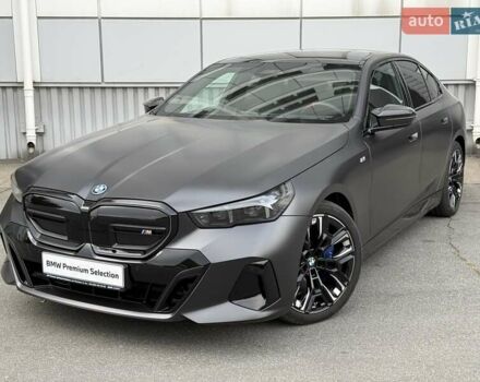 Серый БМВ i5, объемом двигателя 0 л и пробегом 5 тыс. км за 98929 $, фото 2 на Automoto.ua