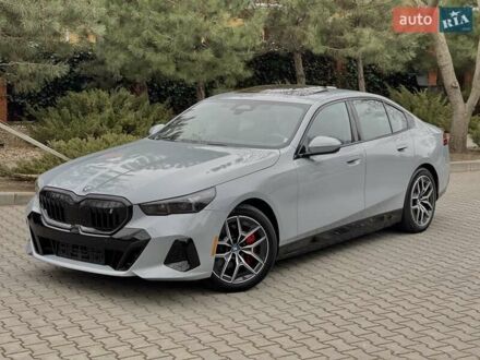 БМВ i5 2023 в Одессе на Automoto.ua Серый БМВ i5, объемом двигателя 0 л и пробегом 8 тыс. км за 48900 $, фото 1 на Automoto.ua