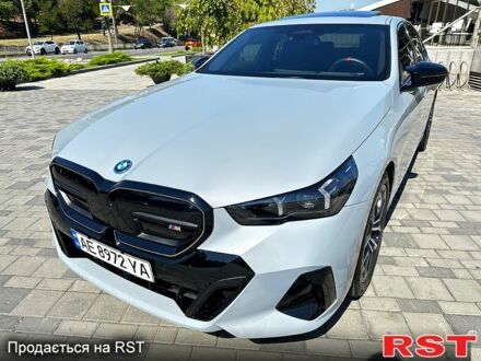 Сірий БМВ i5, об'ємом двигуна 0 л та пробігом 6 тис. км за 85000 $, фото 1 на Automoto.ua