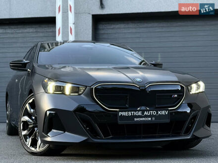 БМВ i5 2023 у Києві на Automoto.ua Сірий БМВ i5, об'ємом двигуна 0 л та пробігом 29 тис. км за 68000 $, фото 1 на Automoto.ua