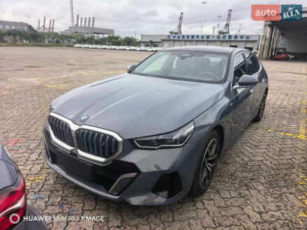 БМВ i5 2024 у Києві на Automoto.ua Сірий БМВ i5, об'ємом двигуна 0 л та пробігом 11 тис. км за 41500 $, фото 1 на Automoto.ua