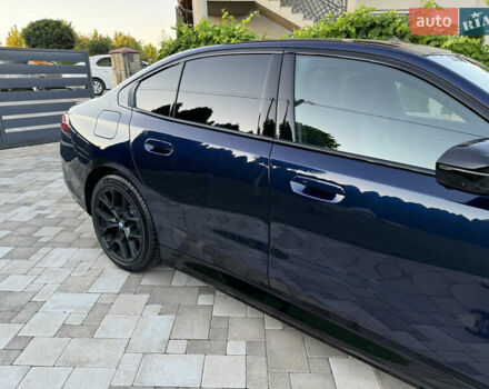 Синій БМВ i5, об'ємом двигуна 0 л та пробігом 15 тис. км за 72000 $, фото 4 на Automoto.ua