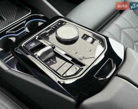 Синій БМВ i5, об'ємом двигуна 0 л та пробігом 51 тис. км за 63000 $, фото 33 на Automoto.ua