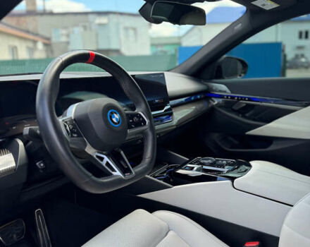 Синій БМВ i5, об'ємом двигуна 0 л та пробігом 17 тис. км за 63800 $, фото 9 на Automoto.ua