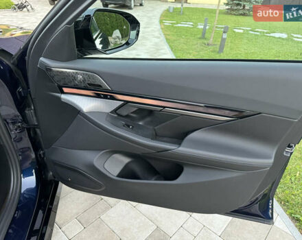 Синій БМВ i5, об'ємом двигуна 0 л та пробігом 15 тис. км за 72000 $, фото 28 на Automoto.ua