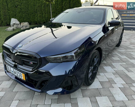 Синій БМВ i5, об'ємом двигуна 0 л та пробігом 15 тис. км за 72000 $, фото 10 на Automoto.ua