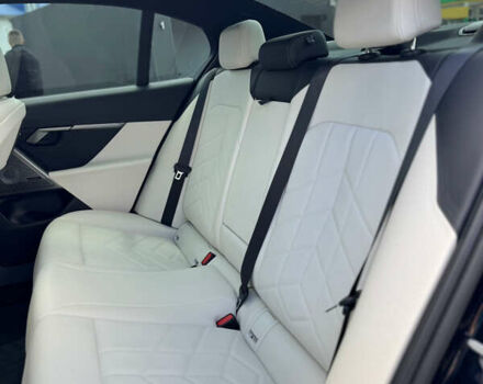 Синій БМВ i5, об'ємом двигуна 0 л та пробігом 17 тис. км за 63800 $, фото 14 на Automoto.ua