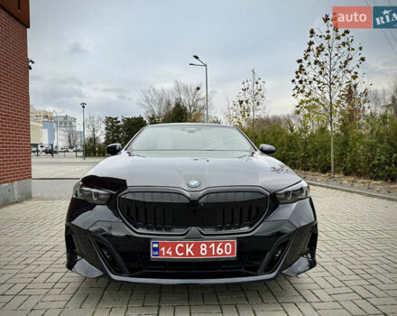 Синий БМВ i5, объемом двигателя 0 л и пробегом 4 тыс. км за 56500 $, фото 6 на Automoto.ua