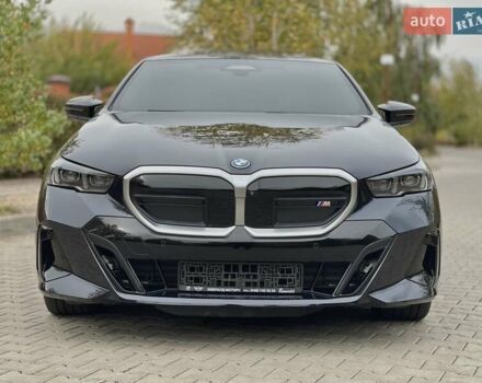 Синий БМВ i5, объемом двигателя 0 л и пробегом 2 тыс. км за 57900 $, фото 5 на Automoto.ua