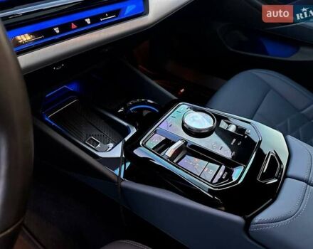 Синій БМВ i5, об'ємом двигуна 0 л та пробігом 4 тис. км за 48999 $, фото 23 на Automoto.ua