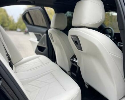 Синий БМВ i5, объемом двигателя 0 л и пробегом 2 тыс. км за 57900 $, фото 27 на Automoto.ua