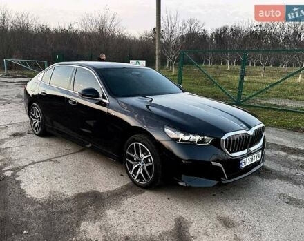 Синій БМВ i5, об'ємом двигуна 0 л та пробігом 4 тис. км за 48999 $, фото 6 на Automoto.ua