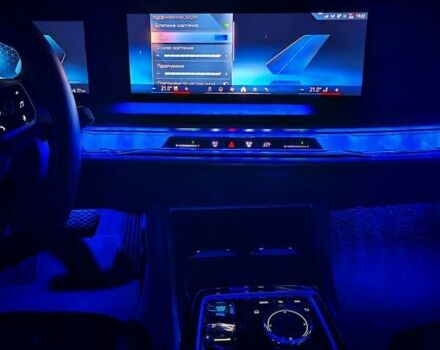 Белый БМВ i7, объемом двигателя 0 л и пробегом 60 тыс. км за 87000 $, фото 10 на Automoto.ua