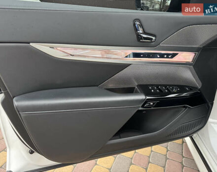 Белый БМВ i7, объемом двигателя 0 л и пробегом 9 тыс. км за 85000 $, фото 27 на Automoto.ua