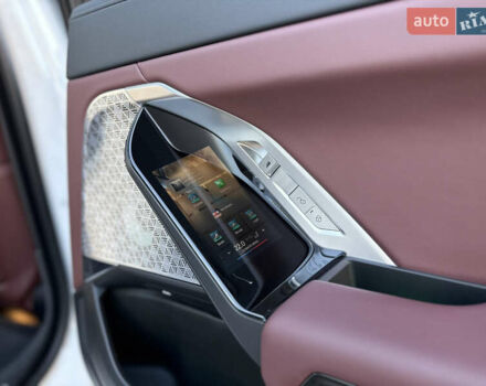 Білий БМВ i7, об'ємом двигуна 0 л та пробігом 42 тис. км за 86900 $, фото 75 на Automoto.ua