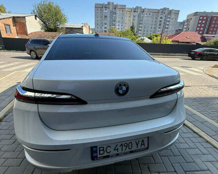 Белый БМВ i7, объемом двигателя 0 л и пробегом 40 тыс. км за 92500 $, фото 3 на Automoto.ua