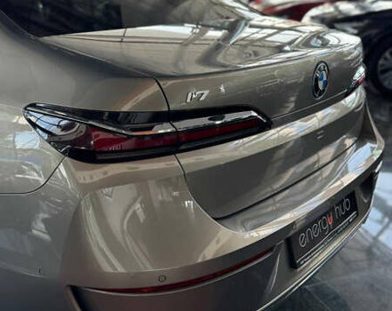 Бежевый БМВ i7, объемом двигателя 0 л и пробегом 39 тыс. км за 104623 $, фото 8 на Automoto.ua