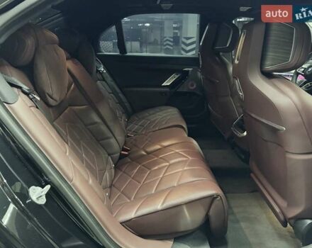 Черный БМВ i7, объемом двигателя 0 л и пробегом 36 тыс. км за 99000 $, фото 30 на Automoto.ua