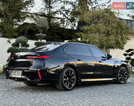 Черный БМВ i7, объемом двигателя 0 л и пробегом 36 тыс. км за 107000 $, фото 20 на Automoto.ua