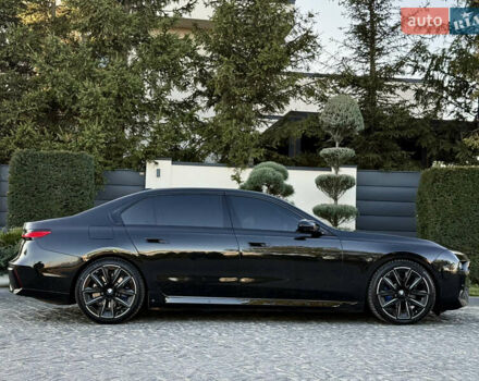 Черный БМВ i7, объемом двигателя 0 л и пробегом 36 тыс. км за 107000 $, фото 23 на Automoto.ua