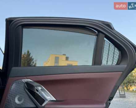 Черный БМВ i7, объемом двигателя 0 л и пробегом 36 тыс. км за 107000 $, фото 89 на Automoto.ua