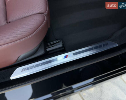 Черный БМВ i7, объемом двигателя 0 л и пробегом 36 тыс. км за 107000 $, фото 101 на Automoto.ua