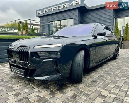 Черный БМВ i7, объемом двигателя 0 л и пробегом 35 тыс. км за 123900 $, фото 113 на Automoto.ua
