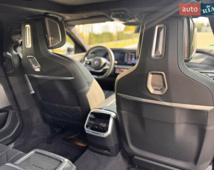 Черный БМВ i7, объемом двигателя 0 л и пробегом 55 тыс. км за 91500 $, фото 21 на Automoto.ua