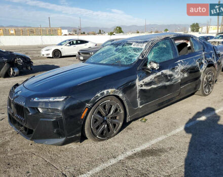 Черный БМВ i7, объемом двигателя 0 л и пробегом 9 тыс. км за 38800 $, фото 2 на Automoto.ua